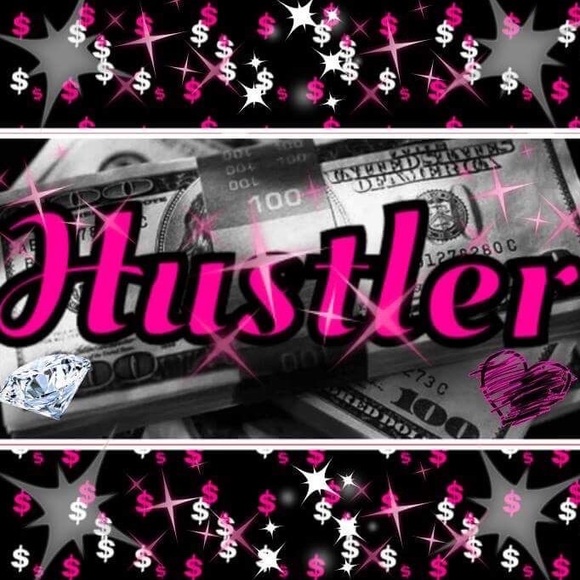 Meet your Posher, Lana 💋 - Picture 2 of 3